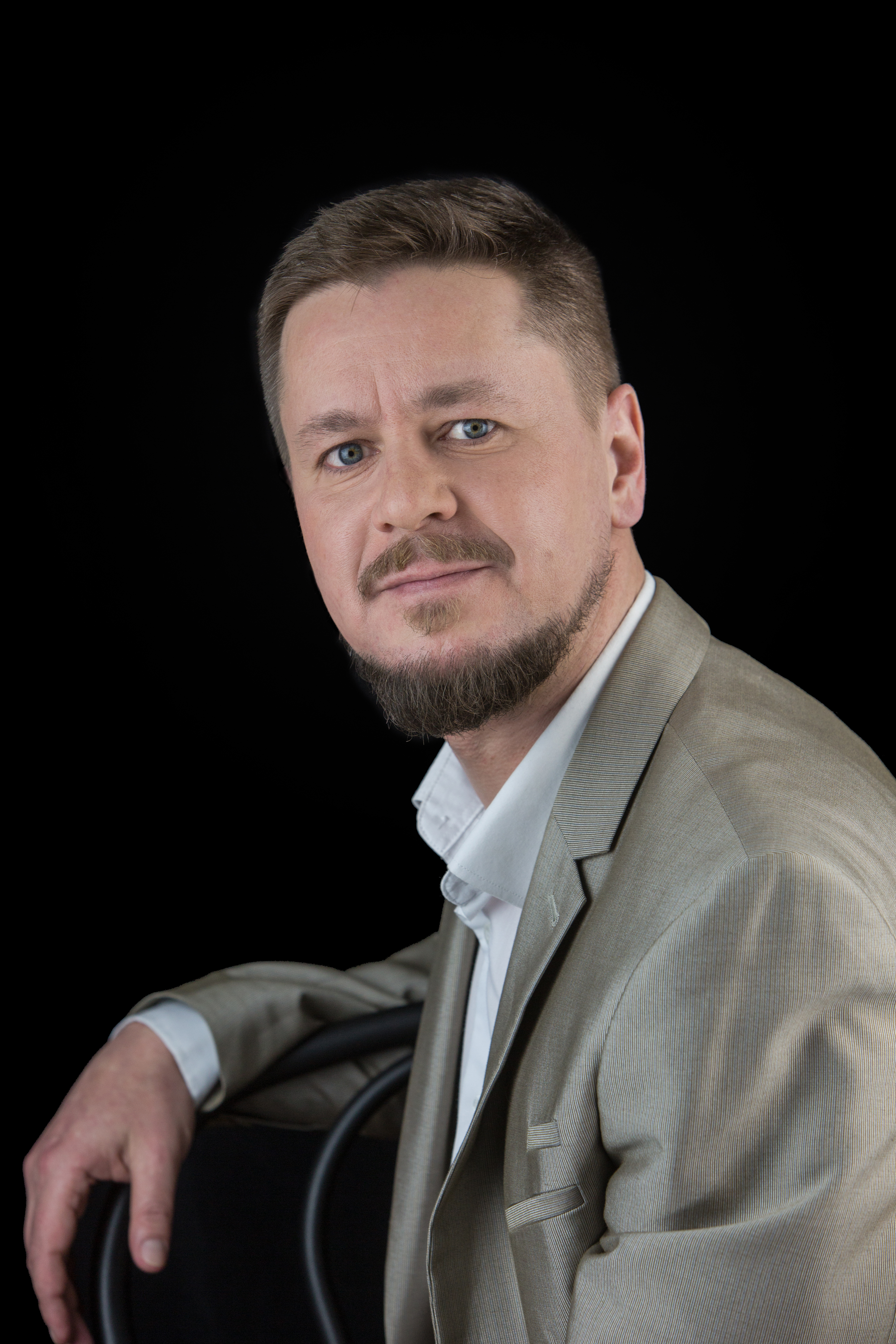 Станислав Фролов